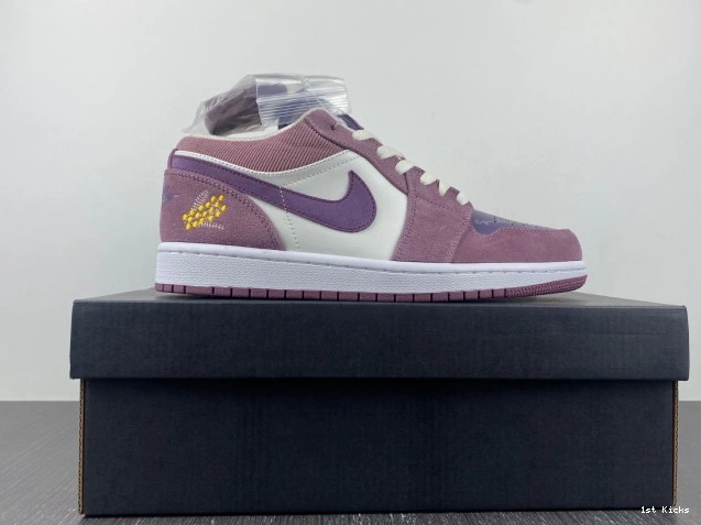 DR8057-500 Air (W) 1 Jordan Low Unity 0705
